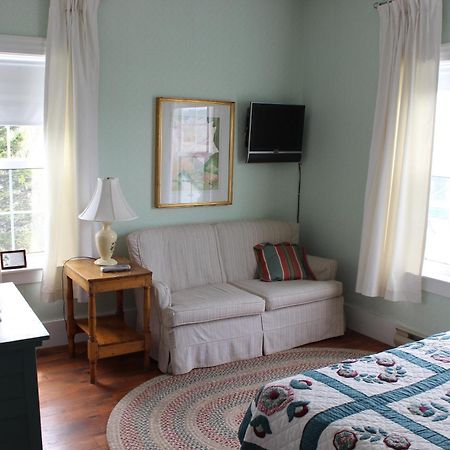 Compass Rose Heritage Inn North Head Стая снимка