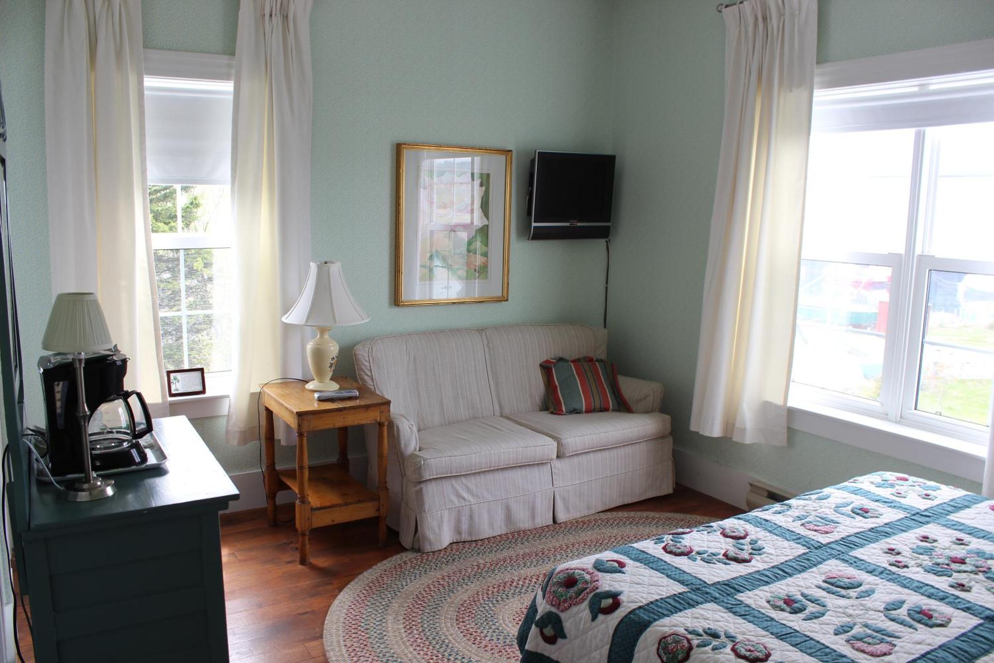 Compass Rose Heritage Inn North Head Стая снимка