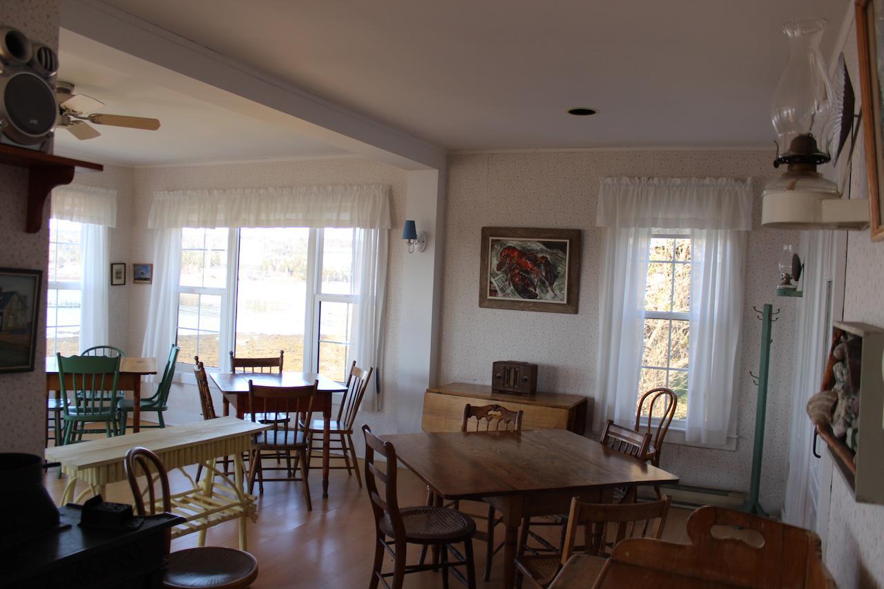 Compass Rose Heritage Inn North Head Екстериор снимка