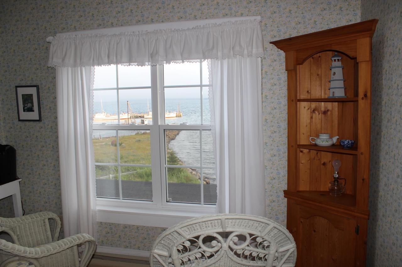 Compass Rose Heritage Inn North Head Стая снимка