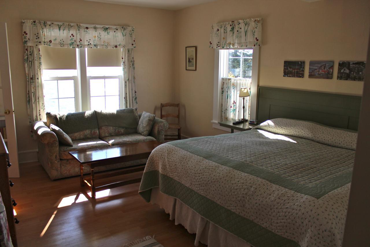 Compass Rose Heritage Inn North Head Стая снимка